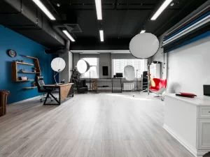 Общий план от двери